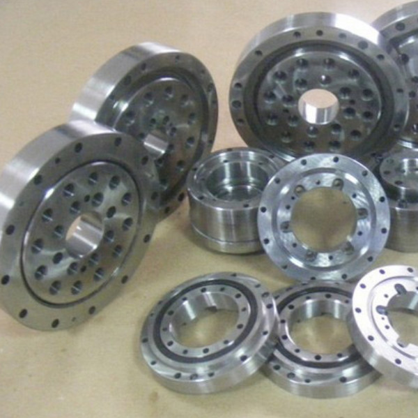 Selection of Cross Roller Bearing Clearance