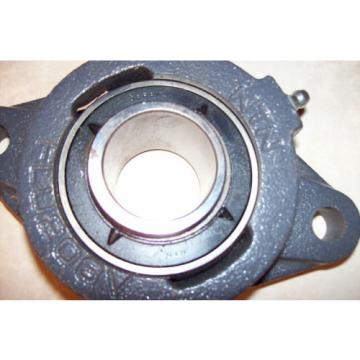 NTN FLU206V No Collar Flange Bearing A-UL206-103 With Grease Fitting
