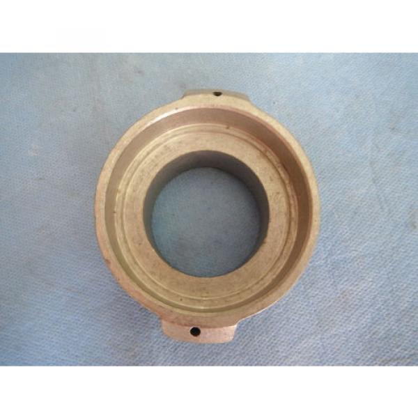 BRIDGEPORT MILLING MACHINE SPINDLE PULLEY BEARING HOUSE 2180056 M1557 NEW!! #2 image
